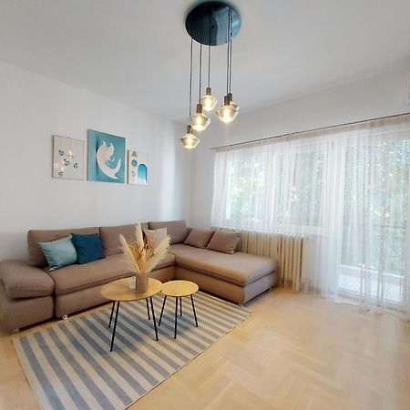 The Circle Apartment Skopje Ngoại thất bức ảnh