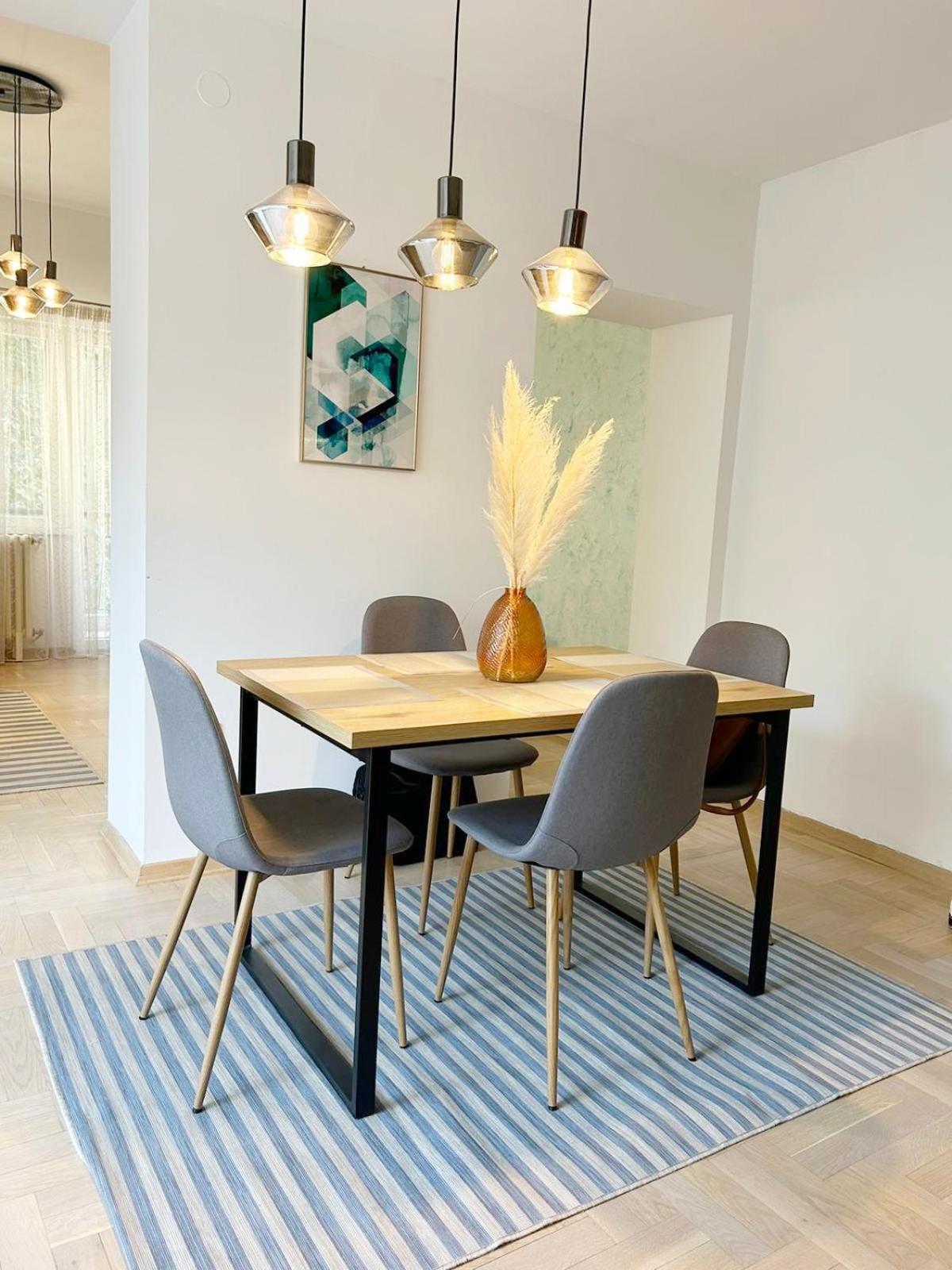 The Circle Apartment Skopje Ngoại thất bức ảnh