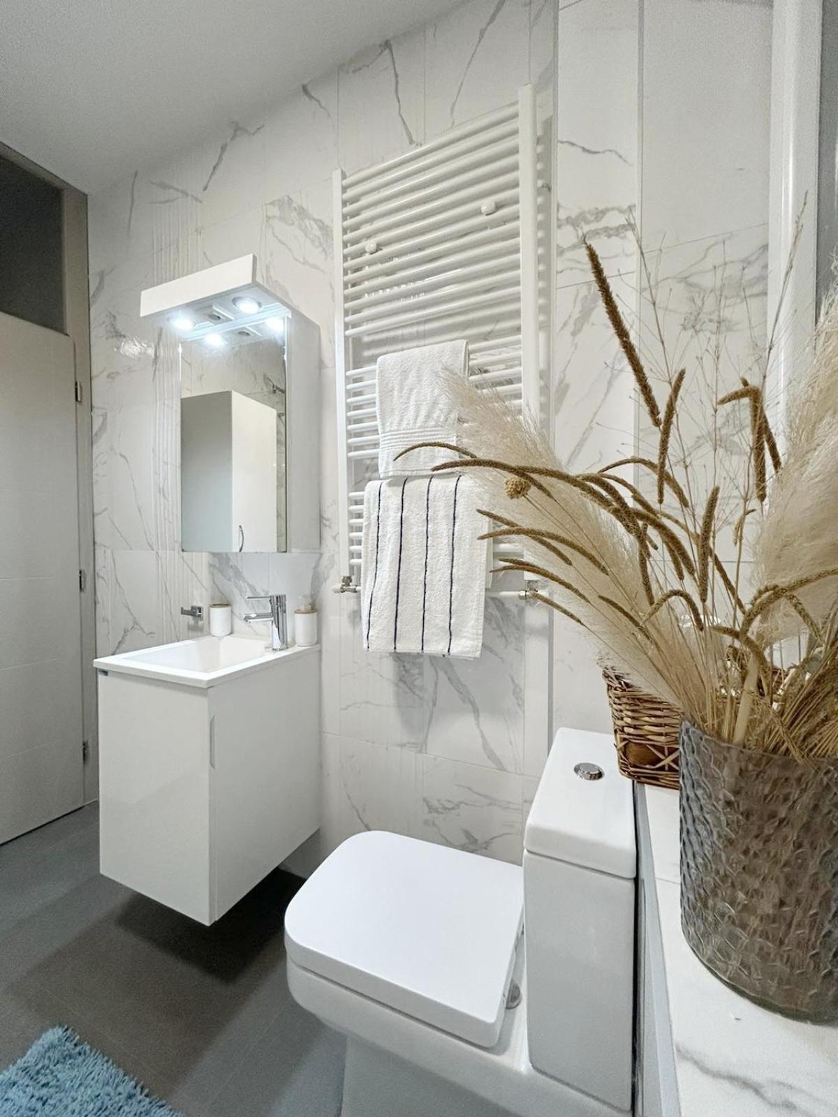 The Circle Apartment Skopje Ngoại thất bức ảnh